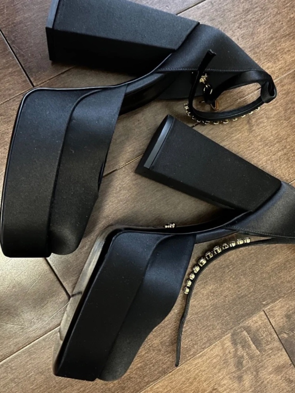Versace Medusa Aevitas Satin Platform Pumps